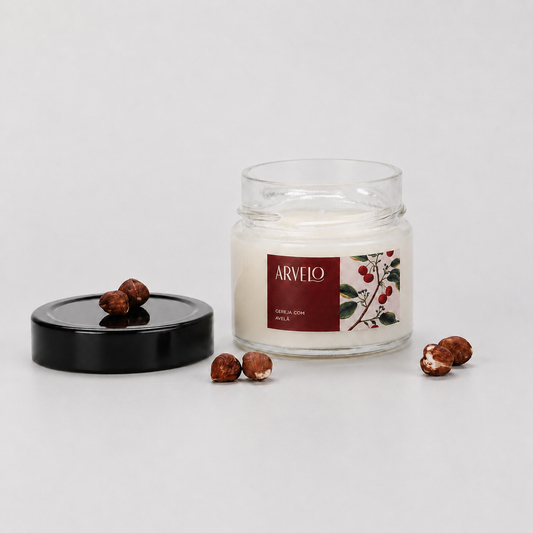 Vela Aromática de Cereja com Avelã